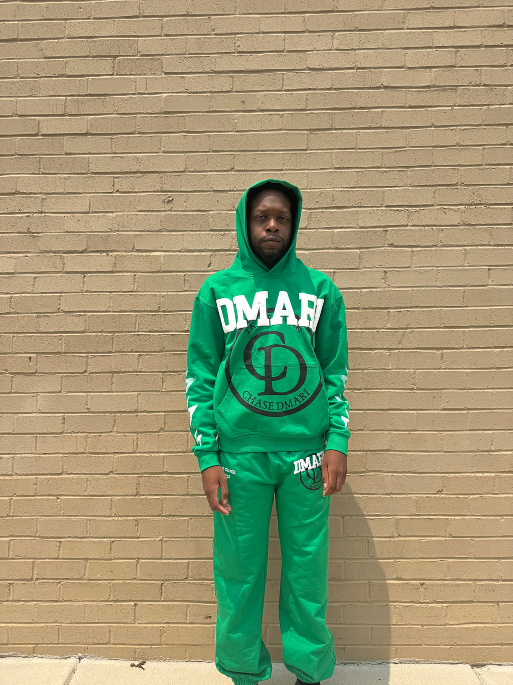 DMARI DCTW HOODIE (GREEN)