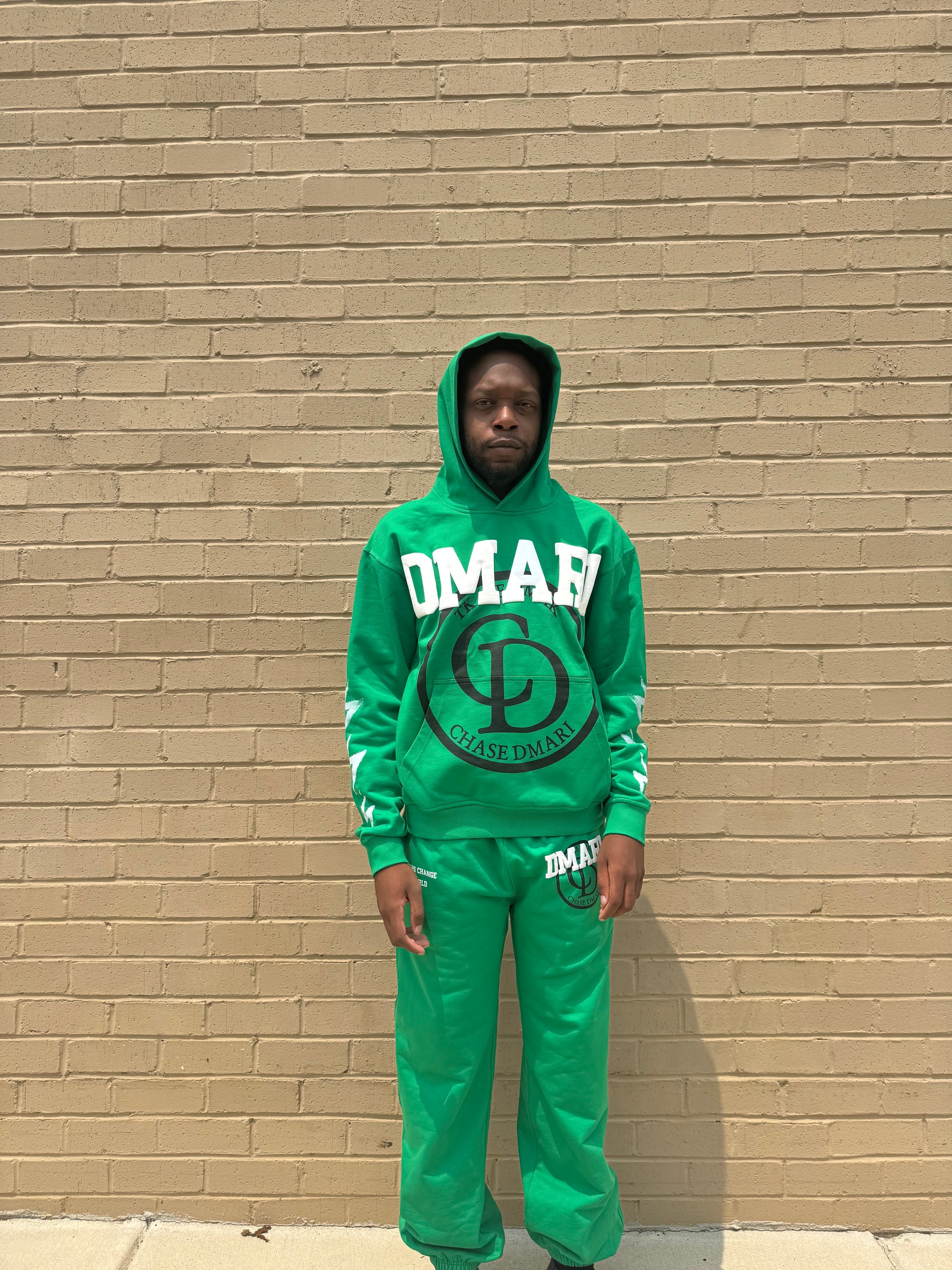 DMARI DCTW HOODIE (GREEN)